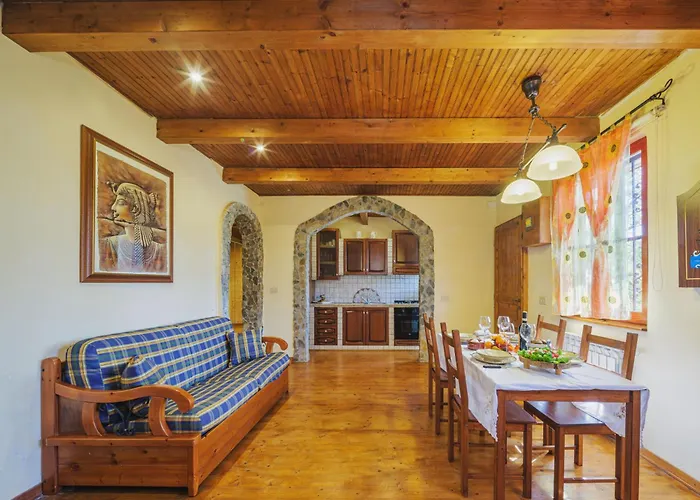 Dağ evi Mare E Monti By Interhome Antona